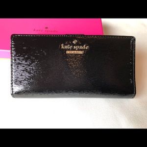  Kate Spade Wallet